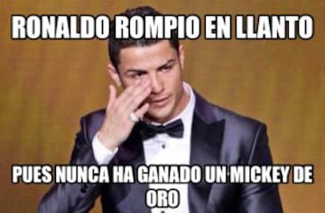 Los memes del 'Mickey de oro' que ganó Chicharito