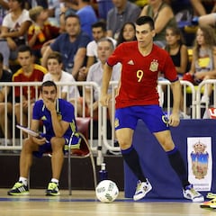 España tiene buena pinta: tumbó a la Portugal de Ricardinho