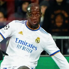 Mendy tapa la hemorragia