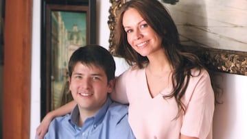 Miguel Uribe conoció a la abogada María Claudia Tarazona en 2011, cuando él era candidato al Concejo de Bogotá. Se casaron en 2016 y tienen un hijo llamado Alejandro.