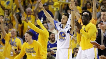 Curry resurge y los Warriors no se rinden: habrá sexto partido