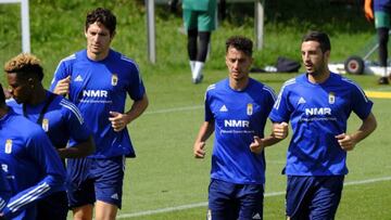 Blanco Leschuck en un entrenamiento del Real Oviedo.