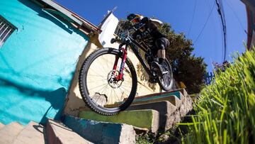 Tomas Slavik perform during Red Bull Valparaiso Cerro Abajo, in Valparaiso, Chile on February 27, 2022 // Nicolas Gantz / Red Bull Content Pool // SI202202280037 // Usage for editorial use only //
