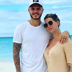 Wanda Nara se luce en bikini durante sus vacaciones navideñas con Icardi