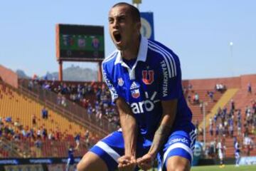 Guzm&aacute;n Pereira celebra el primer gol de la U en Santa Laura.