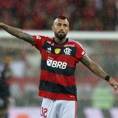 Vidal, criticado sin piedad: “Inútil”