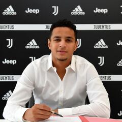 La Juventus despide a Ihattaren