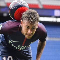 Neymar: "¿El 'se queda'? Le dije a Piqué que no subiera la foto"