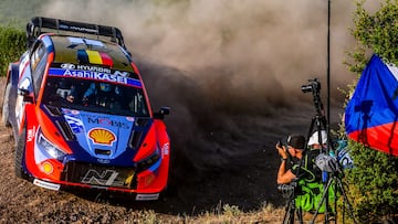 Thierry Neuville ‘dispara’ primero