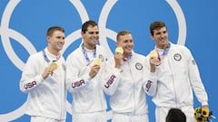 Team United States, winner Gold Medal, MURPHY Ryan, ANDREW Michael, DRESSEL Caeleb, APPLE Zach during the Olympic Games Tokyo 2020, Swimming Men&#039;s 4 x 100m Freestyle Relay Medal Ceremony on August 1, 2021 at Tokyo Aquatics Centre in Tokyo, Japan - Ph