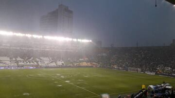 El encuentro de la Jornada 2 en el Nou Camp tuvo que detenerse al 21' debido a las cuestiones climatológicas.