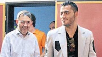 <b>A LA ESPERA. </b>Güiza, en el día de su presentación, quiere jugar ante el Levante.