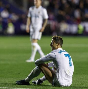 Frustrating night in Valencia for Cristiano