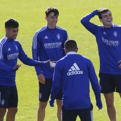 JIM también pierde a Francho, Nano Mesa y Petrovic y ya suma seis bajas contra Las Palmas