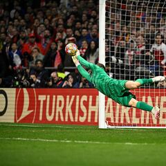 Quince gladiadores y un héroe