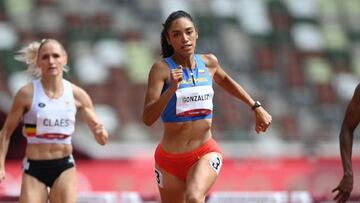 Melissa González clasifica a semifinales en 400m con vallas