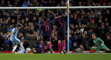 1-3. Ilkay Gundogan marc¨® el tercer tanto.
