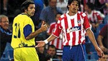 <B>NO LO COMPRENDE</B>. Pese a su gran partido y su golazo, Albertini, no comprendía el lamentable partido de su equipo en el segundo tiempo.