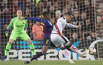 De Tomás hizo el 0-1 del Rayo en el Camp Nou.