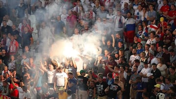 La UEFA amenaza con expulsar a Rusia e Inglaterra si reinciden