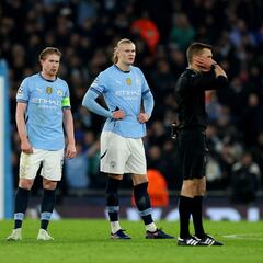 Turpin dirigirá el Real Madrid-City y Siebert, el Athletic-PSG