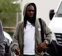 Drenthe sugiere que podría volver al Madrid si no cobra