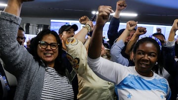 Funcionarios estadounidenses reaccionaron al primer corte oficial de los resultados preliminares de las elecciones presidenciales de Honduras.