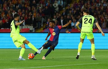 El canterano del Barcelona deja buenas sensaciones en los 61 minutos que jugó.