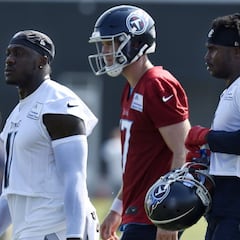 Ryan Tannehill es activado de la lista de COVID-19