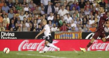 3-0. Feghouli anota el tercer tanto.