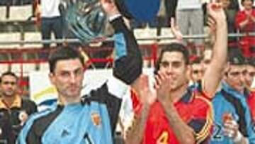 <b>NO ESTÁN LOCOS.</b> "Los porteros no estamos locos. Al contrario, suelen ser jugadores muy equilibrados"