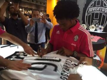 Juan Guillermo Cuadrado jugará con la Juventus hasta el final de la temporada 2015/2016.