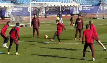 Correa durante el entrenamiento ante sus aficionados.