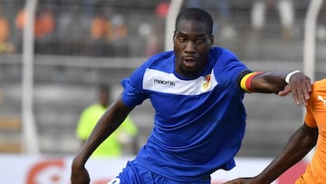 Kondogbia con su selección.