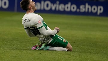 14/03/05 PARTIDO 2? DIVISION
REAL OVIEDO - ELCHE
JOSAN MARCA 0-1 CELEBRACION ALEGRIA