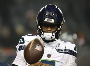 Las Vegas Raiders buscan cambiar a Geno Smith; New York Jets apunta a ser su destino