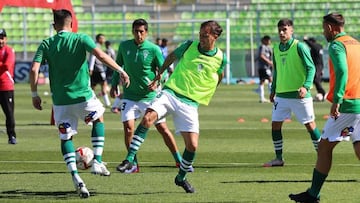 Insólito hecho en el fútbol chileno: conferencia de prensa... ¡sin prensa!