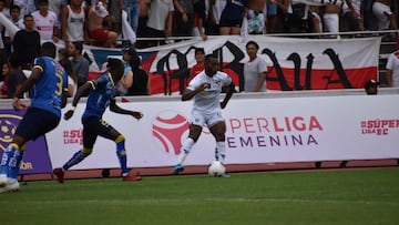 Delf¨ªn 1 (4) - (5) 1 Liga de Quito: resumen, goles y resultado