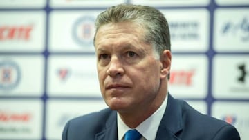 Peláez, cuando fue abanderado: “Me sentí más cerca de mi sueño”