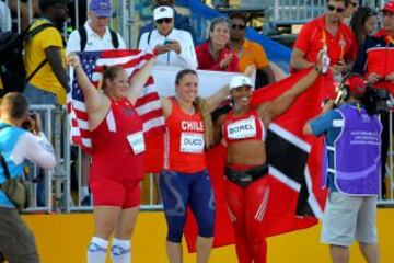 Natalia Ducó registró 18.01 metros y sumó medalla de bronce para el Team Chile en Toronto 2015.