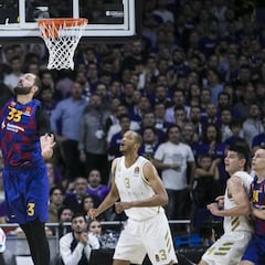 Mirotic marca el Clásico