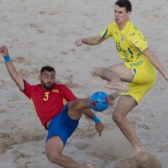 España golea a Ucrania en su estreno en la Copa Persia