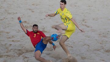 España golea a Ucrania en su estreno en la Copa Persia