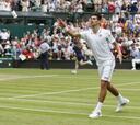 Djokovic pasa a octavos al imponerse a Simon en tres sets