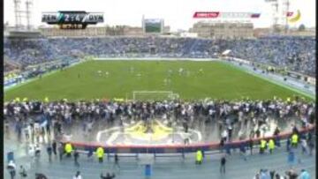 Invasión de campo en el estadio del Zenit.