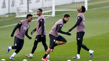 Villarreal y Real Madrid se medirán en en la jornada 21 de LaLiga EA Sports 2025-26. Aquí te indicamos la mejor manera de sintonizar en Estados Unidos.