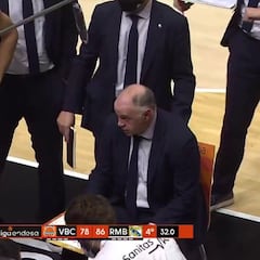 El 'espionaje industrial' de Laso en un tiempo muerto: las cámaras le cazaron...