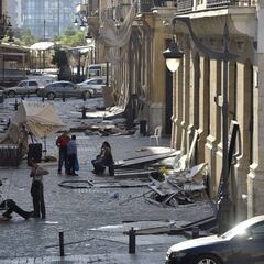 Beirut Governor: explosion leaves 300,000 people homeless