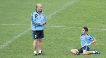 Entrenamiento de La Roja en el Estadio Monumental de Guayaquil. Vicente del Bosque y Koke.