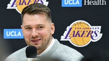 Luka Doncic, durante su presentanci¨®n con Los Angeles Lakers.